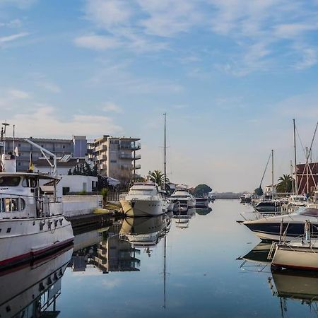 Piso De 2 Habitaciones, 3 Piscinas Y Cerca Del Mar Росес Екстер'єр фото