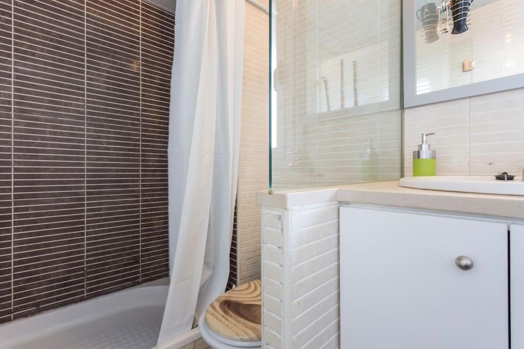Piso De 2 Habitaciones, 3 Piscinas Y Cerca Del Mar Росес Екстер'єр фото