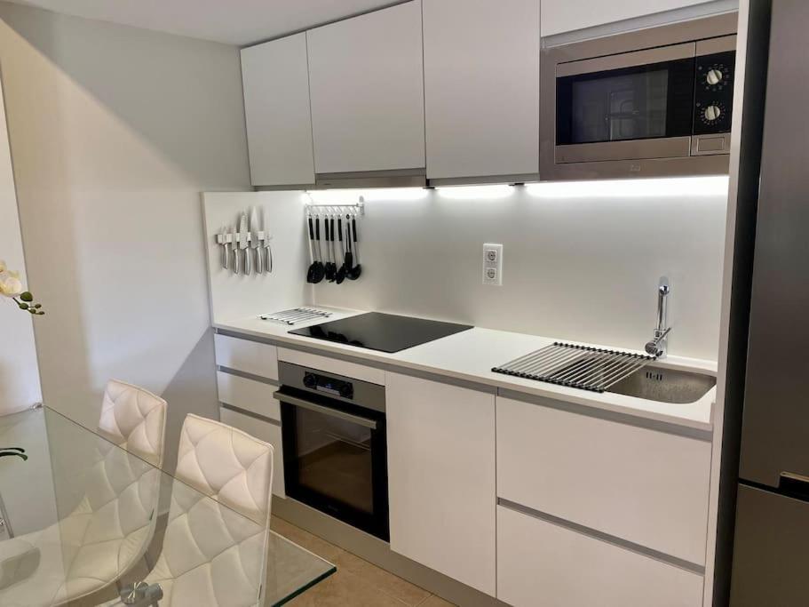 Piso De 2 Habitaciones, 3 Piscinas Y Cerca Del Mar Росес Екстер'єр фото